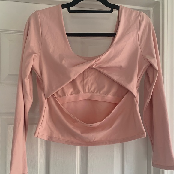 🌸Fabletics Ballet Pink Open-Back Long Sleeve Top - Picture 5 of 5